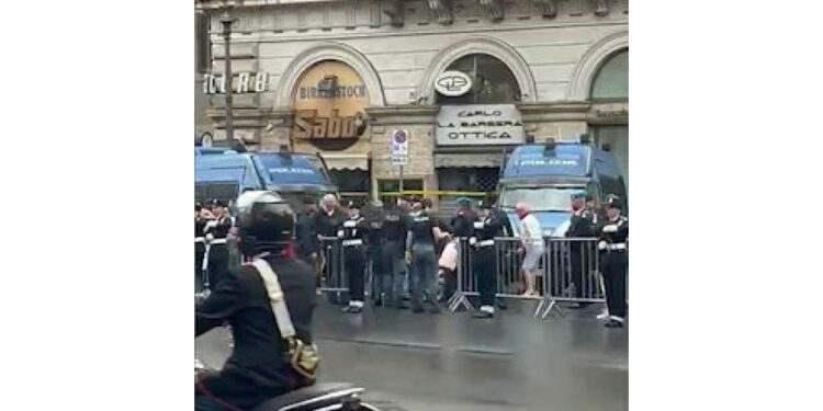 Durante i controlli per la parata