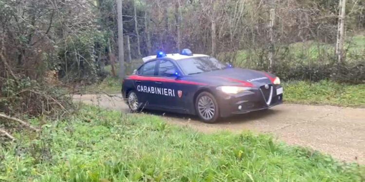 Arrestato dai carabinieri in Brianza padre di 68 anni