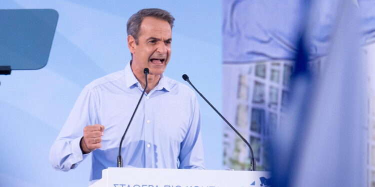 Mitsotakis ha votato a nord di Atene