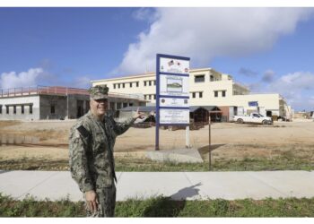 Previsto alleggerimento presenza militare nell'isola di Okinawa