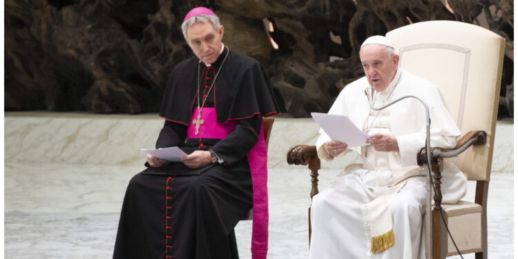 Per ex segretario di Ratzinger arriva un incarico dopo polemiche