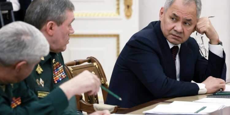 Ex ministro della Difesa e capo di stato maggiore russi