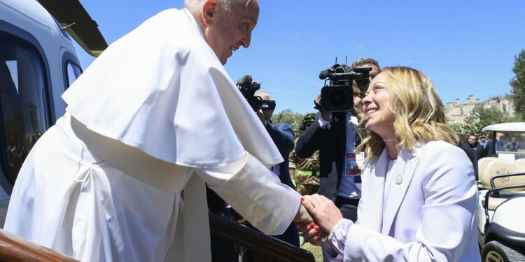 'Grazie per restare ad ascoltare i leader alla sessione del G7'