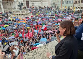 La sindaca: 'Perugia sei il mio amore'