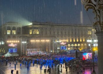 Annullato il concerto Filarmonica della Scala in piazza Duomo