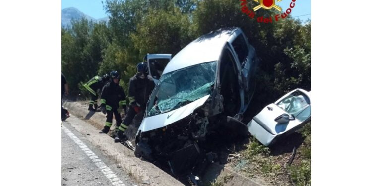 In A52 nel Milanese. Coinvolti 4 giovani tra i 18 e i 25 anni