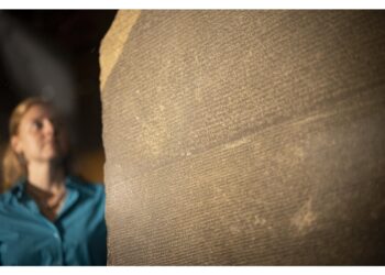 Egittologo Zahi Hawass annuncia la nascita di una sua fondazione