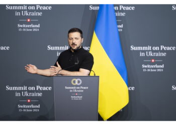 Lo ha detto il presidente ucraino al termine del vertice di pace