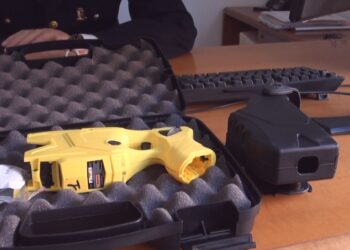 taser como