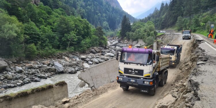 Costi ingenti per sistemazione della strada regionale di Cogne