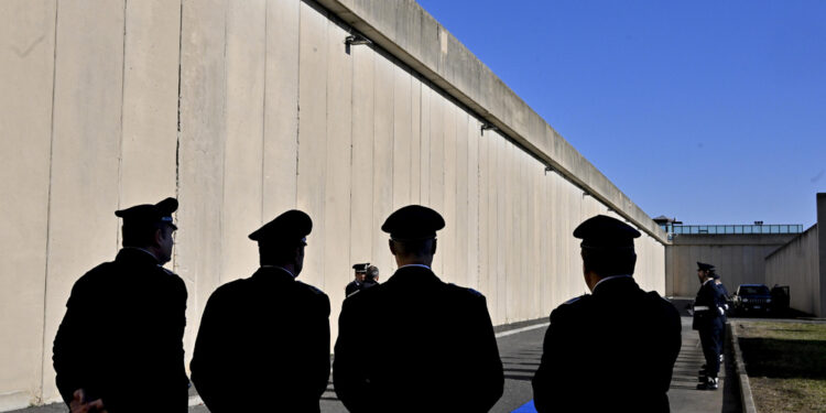 Per Garante sette detenuti in isolamento