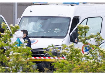 Il corpo ritrovato in un bosco vicino alla sua automobile