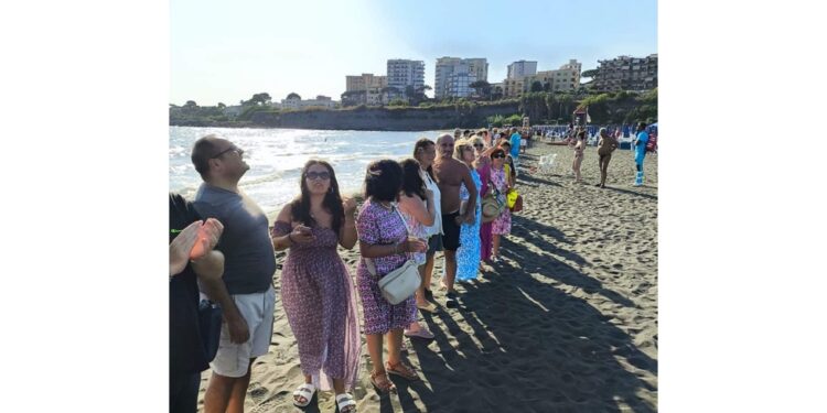 Torre Annunziata:in centinaia hanno preso parte a manifestazione