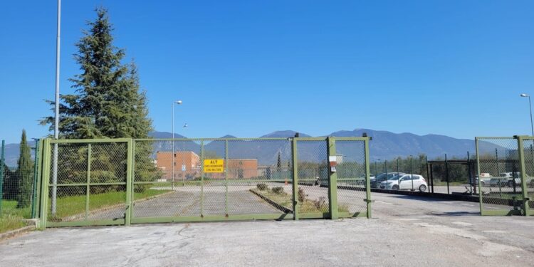 A 14 anni. Per fatti che sarebbero avvenuti nel carcere di Terni