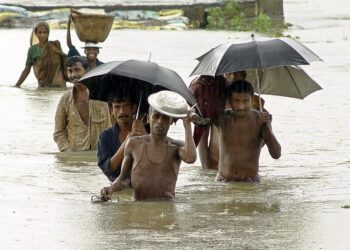 Fonte Dacca: 'Interi villaggi sott'acqua per piogge monsoniche'