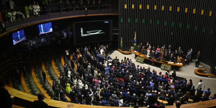 Il testo passa direttamente alla plenaria del Parlamento