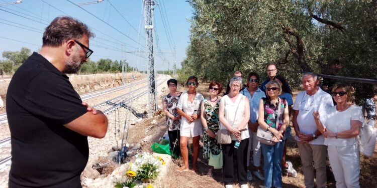 Commemorazione sul luogo del disastro