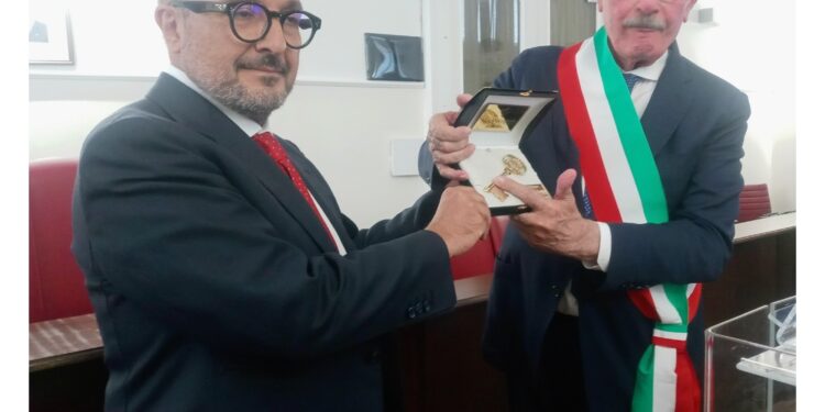 Il sindaco: "L'ha indicata come modello di intervento"