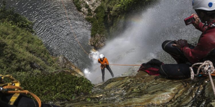 Accompagnava una comitiva di turisti in percorso di canyoning