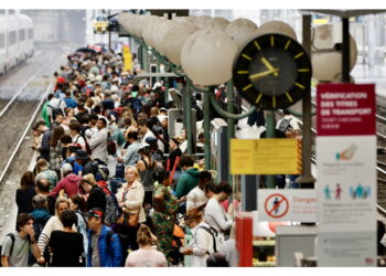 Fermato domenica mentre era in un sito della SNCF