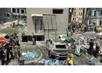 A Kiev due vittime in ospedale Okhmatdyt e 7 in quello di Isida
