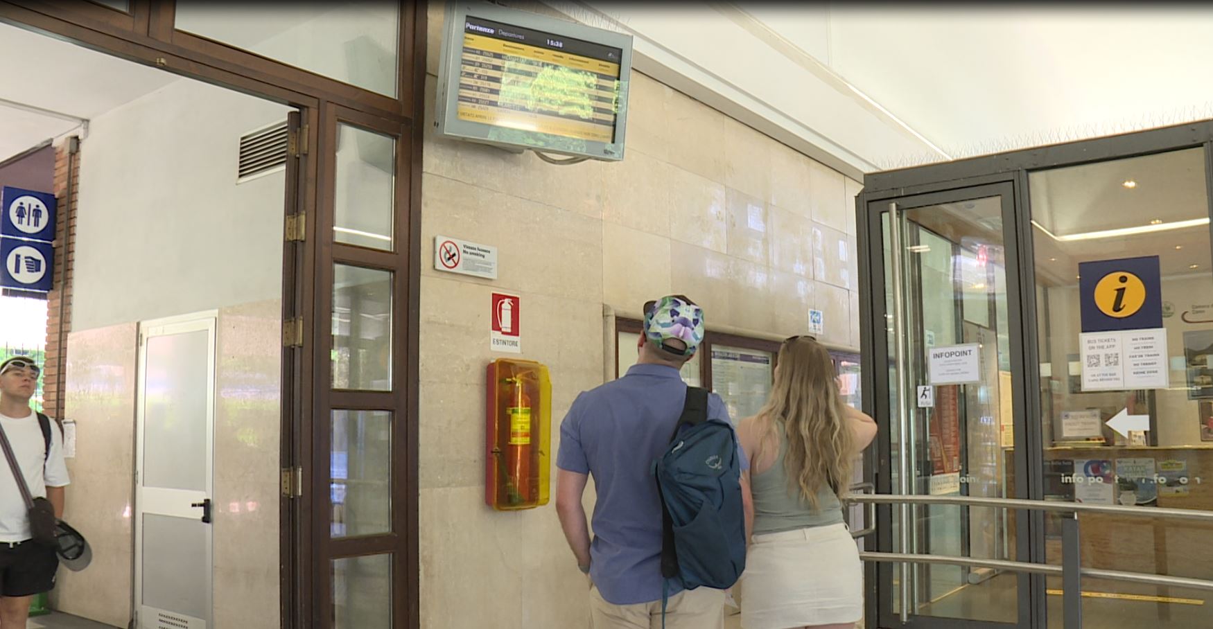 Treni Ancora Disagi Sulla Linea Chiasso Como Milano Regione I Ritardi Di Trenord Colpa Dei