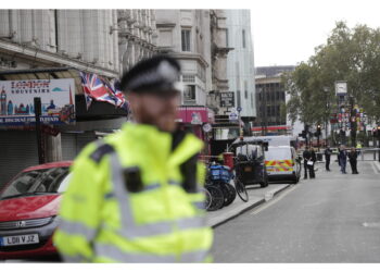 Paura fra i turisti di Leicester Square.Trasportate in ospedale