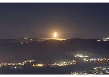 In risposta a attacchi israeliani sul Libano