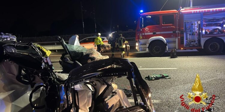 Incidente dopo la mezzanotte a Valeggio sul Mincio