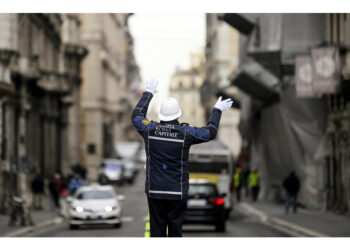 Donna denunciata a Roma dai vigili