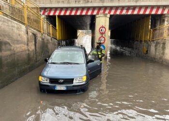 Molti gli interventi dei vigili del fuoco e polizia municipale