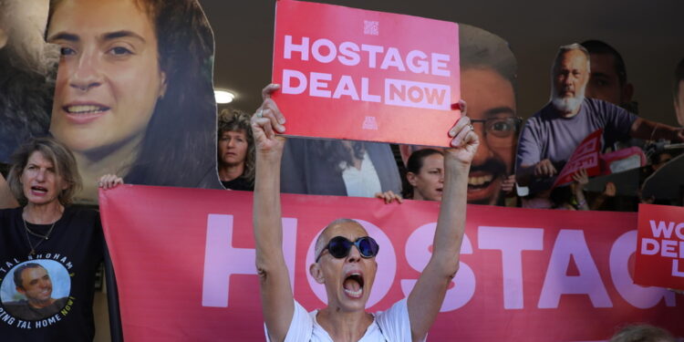 Manifestazione a Tel Aviv