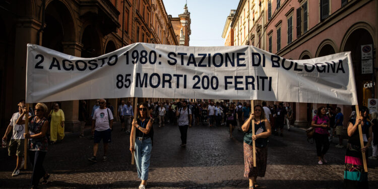 La replica dei familiari delle vittime