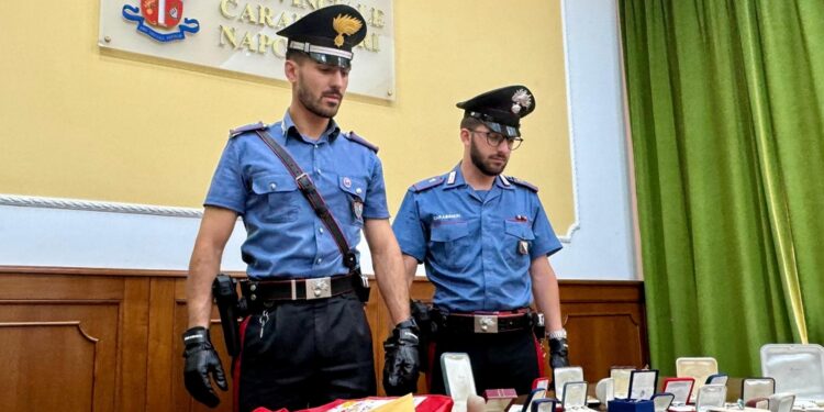 Una 20enne in trasferta a Cagliari arrestata in porto a Napoli