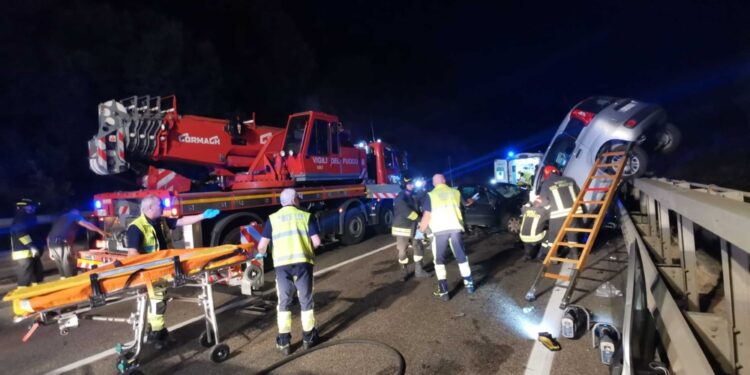 Impatto violento tra due auto questa mattina nel frosinate