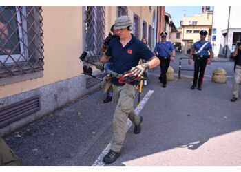 Indagini proseguono anche su pista balordi della zona