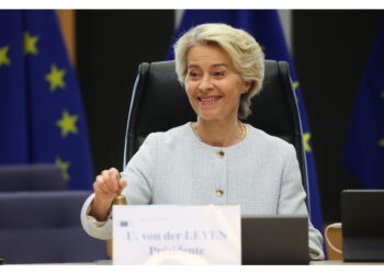 Von der Leyen all'ANSA: 'Positive le riunioni con i capigruppo'