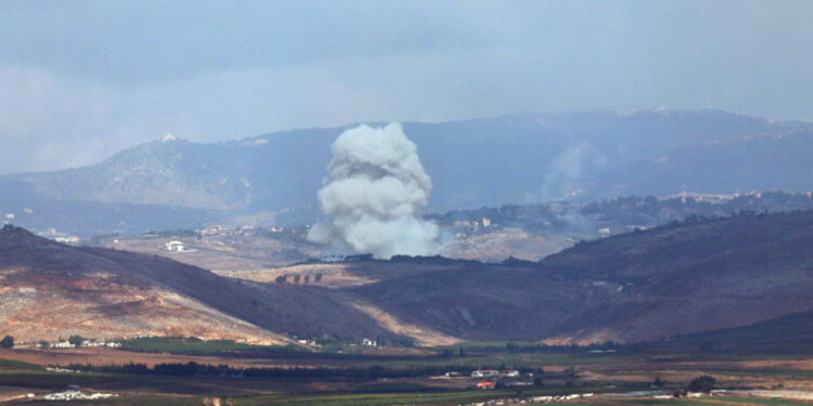 'Evacuate subito da zone dove Hezbollah ha immagazzinato armi'