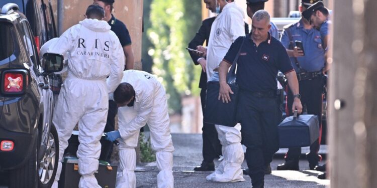 Il killer reo confesso aveva in tasca appunti su un omicidio