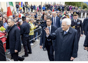 'Onore a chi contribuì alla causa della libertà'