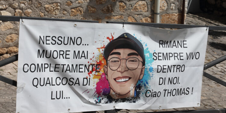 Scontro sui ricordi di due testimoni chiave