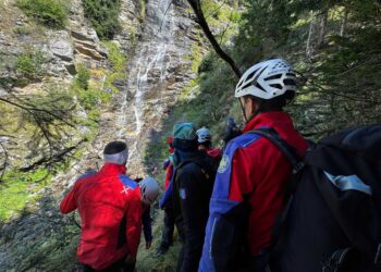 La vittima è una turista tedesca che stava attraversando le Alpi