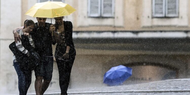 Possibili mareggiate e acqua alta