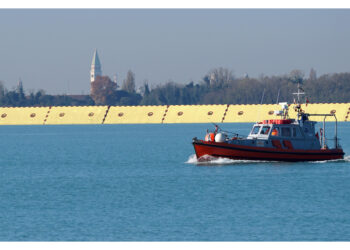 Picco dell'acqua alle 11.15