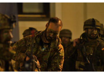 Militari e mezzi da dieci nazioni