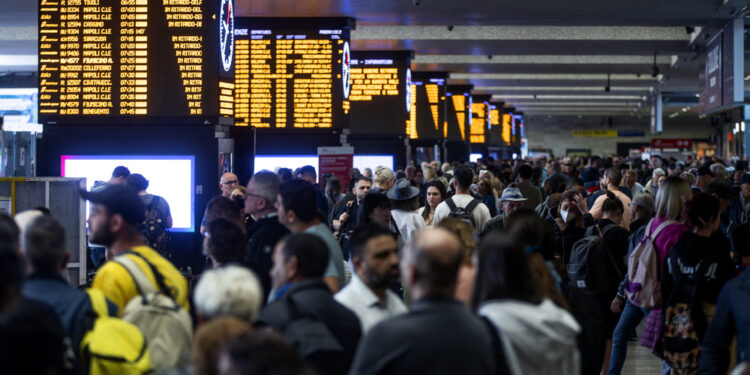 Ad Fs dopo sopralluogo alla cabina elettrica di Termini