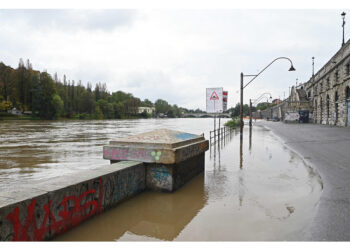 Resta sospesa la navigazione sul fiume Po