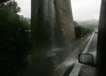 Segnalati dieci chilometri di coda per traffico congestionato