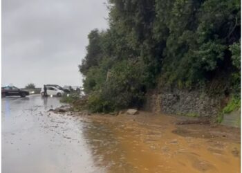 Evacuate tre famiglie a causa di una frana a Varazze