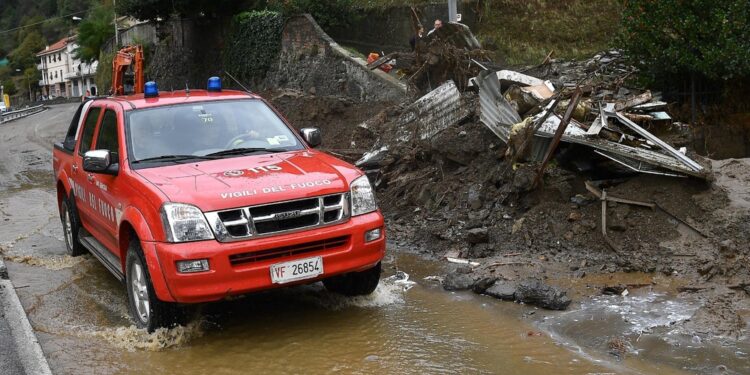 L'auto trovata nel letto del torrente è risultata vuota